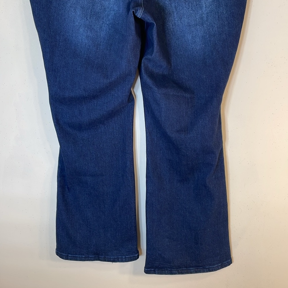 RFM Los Angeles High Rise Bootcut Jeans. 24. NWT. - Picture 10 of 10